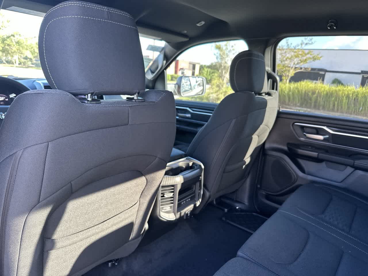 RAM 1500 de 2027, RAM 1500 BIG HORN, CABINA DOBLE, 4X4, CAJA DE 5'7'