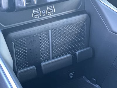 RAM 1500 de 2027, RAM 1500 BIG HORN, CABINA DOBLE, 4X4, CAJA DE 5'7'