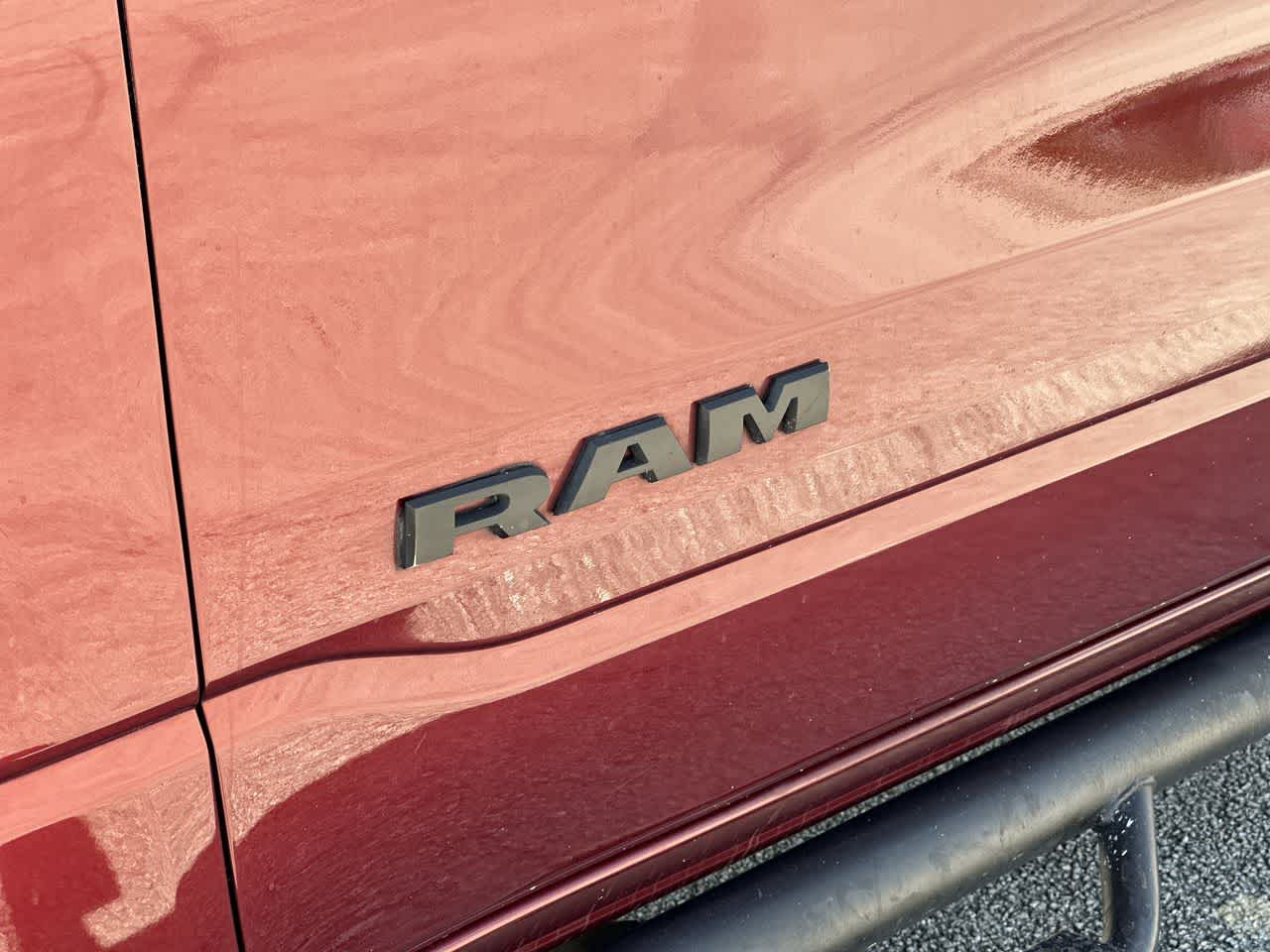 2022 RAM 1500 Big Horn Cabina Doble 4x4 Caja de 5'7''