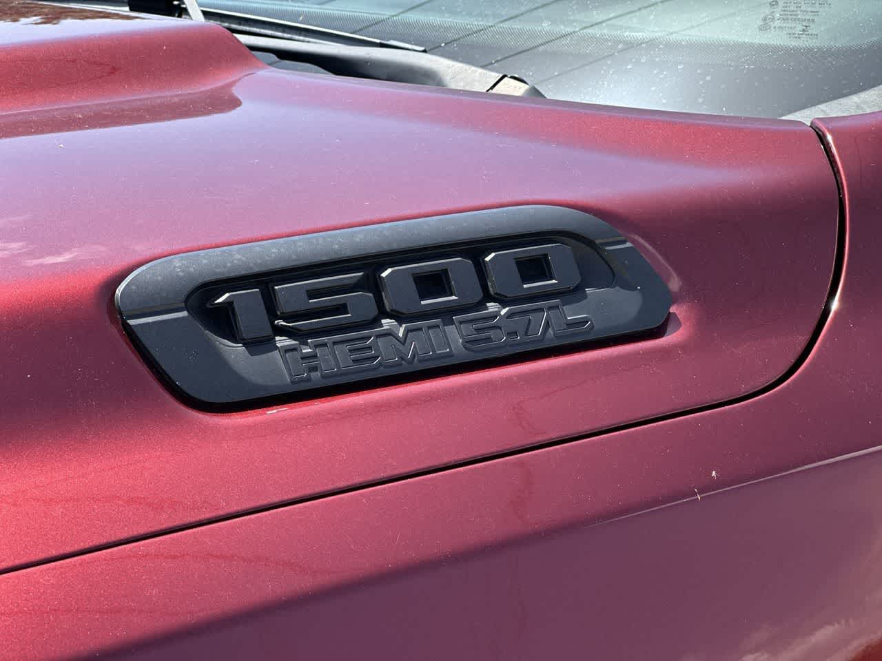 2022 RAM 1500 Big Horn Cabina Doble 4x4 Caja de 5'7''