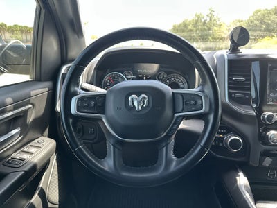 2022 RAM 1500 Big Horn Cabina Doble 4x4 Caja de 5'7''