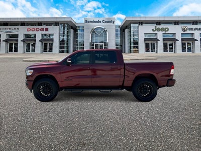 2022 RAM 1500 Big Horn Cabina Doble 4x4 Caja de 5'7''