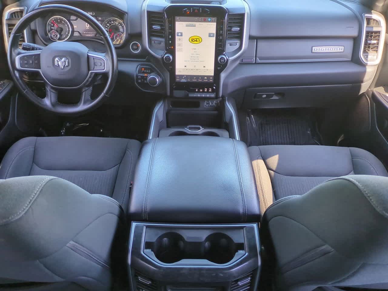 2022 RAM 1500 Big Horn Cabina Doble 4x4 Caja de 5'7''