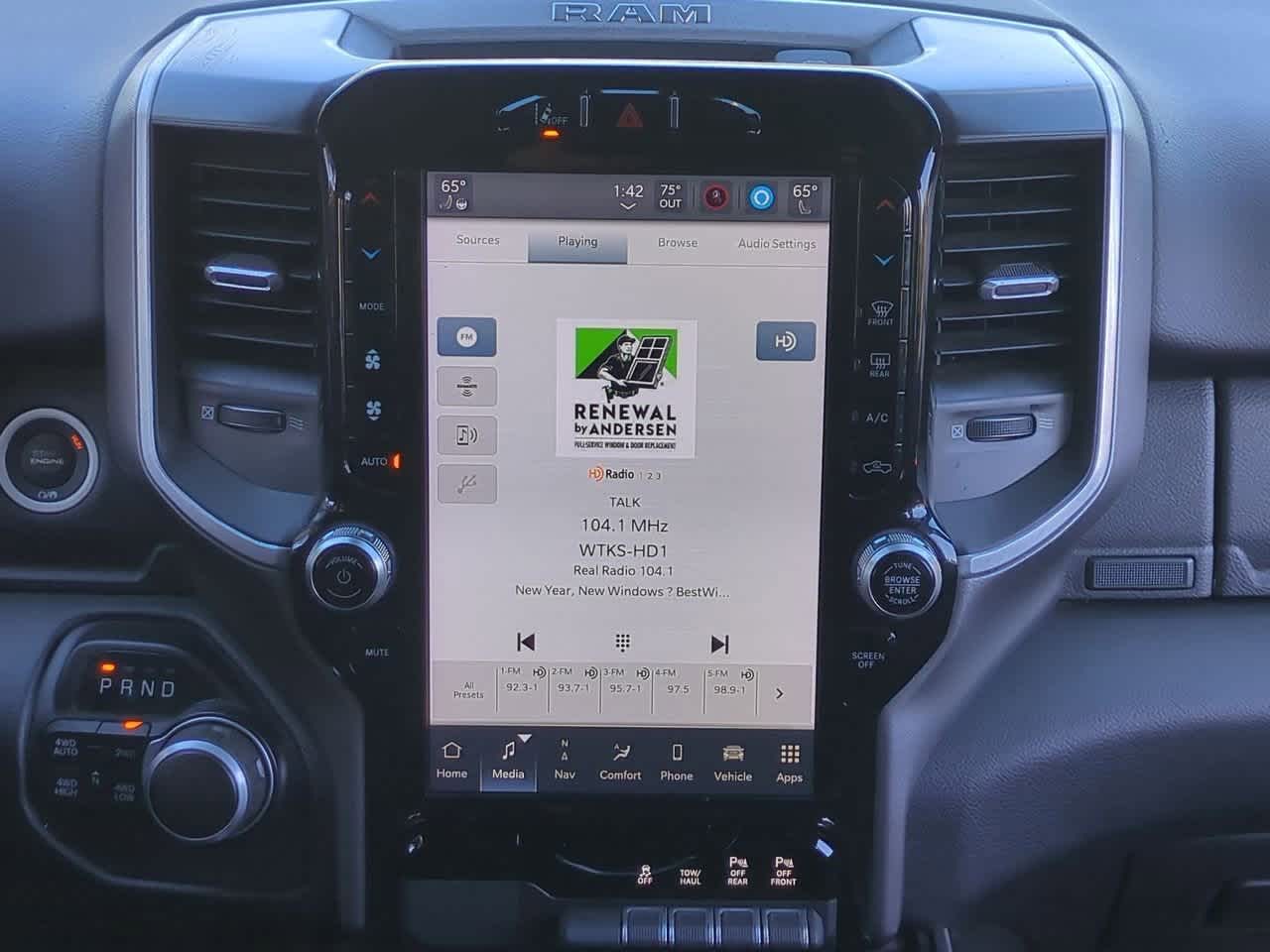 2022 RAM 1500 Big Horn Cabina Doble 4x4 Caja de 5'7''