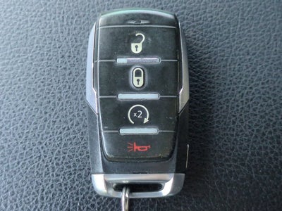 2022 RAM 1500 Big Horn Cabina Doble 4x4 Caja de 5'7''