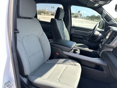 RAM 1500 Big Horn de 2023, cabina doble, tracción 4x4, caja de 1,70 m