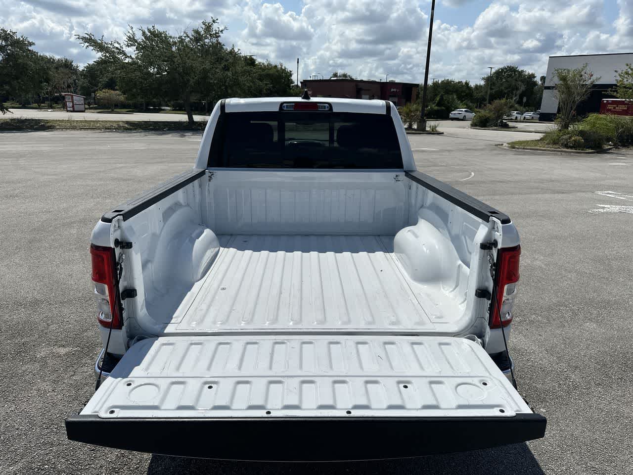 RAM 1500 Big Horn de 2023, cabina doble, tracción 4x4, caja de 1,70 m