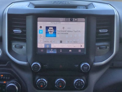 2022 RAM 1500 Big Horn Cabina Doble 4x4 Caja de 5'7''