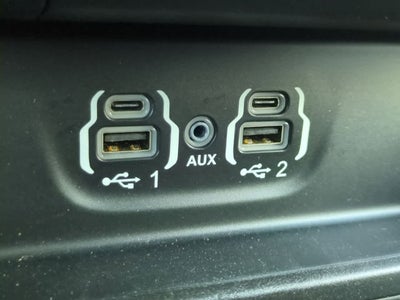 2022 RAM 1500 Big Horn Cabina Doble 4x4 Caja de 5'7''