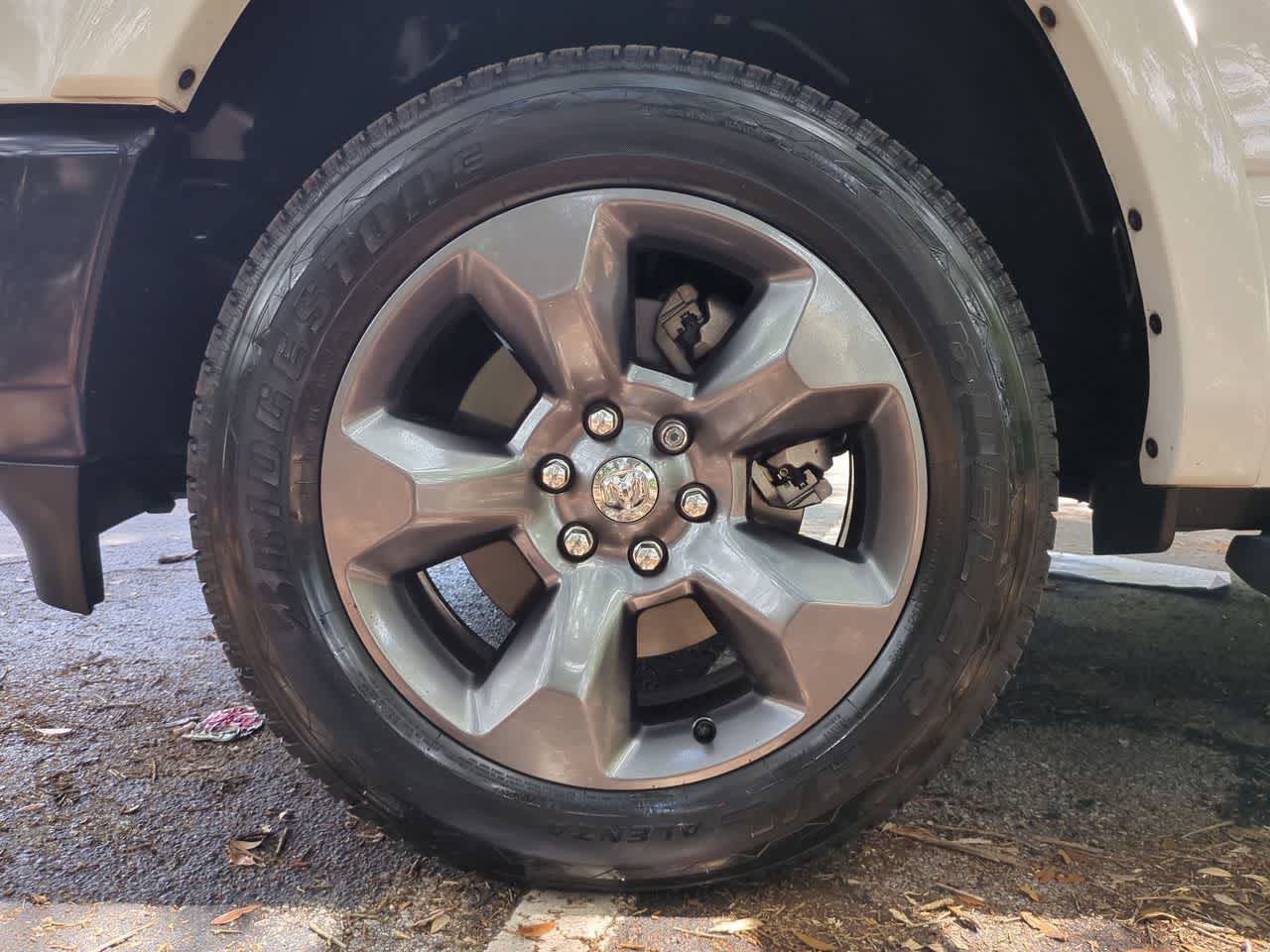 RAM 1500 Big Horn de 2023, cabina doble, tracción 4x4, caja de 1,70 m