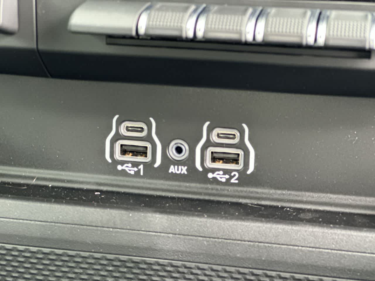 RAM 1500 de 2026, RAM 1500 BIG HORN, cabina doble, 4x4, caja de 5'7'