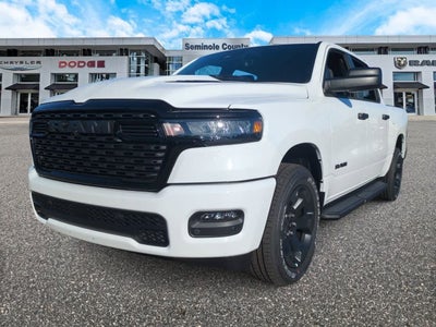 2026 RAM Ram 1500 RAM 1500 EXPRESS CREW CAB 4X4 5'7' BOX