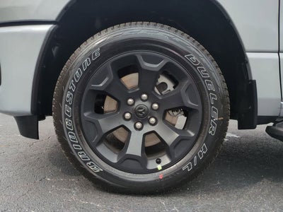 2026 RAM Ram 1500 RAM 1500 EXPRESS CREW CAB 4X4 5'7' BOX