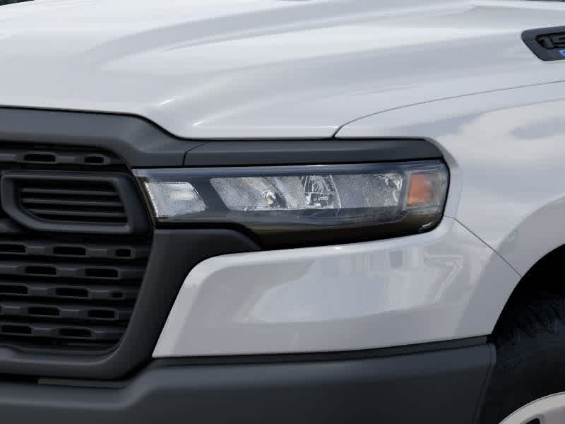 RAM 1500 del 2026, RAM 1500 TRADESMAN, cabina doble, 4x4, caja de 1,70 m