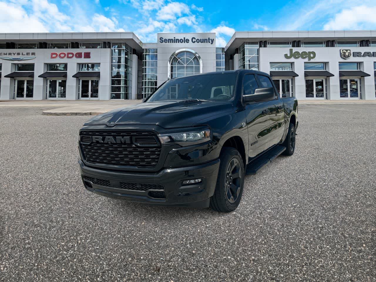 2026 RAM Ram 1500 RAM 1500 EXPRESS CREW CAB 4X4 5'7' BOX