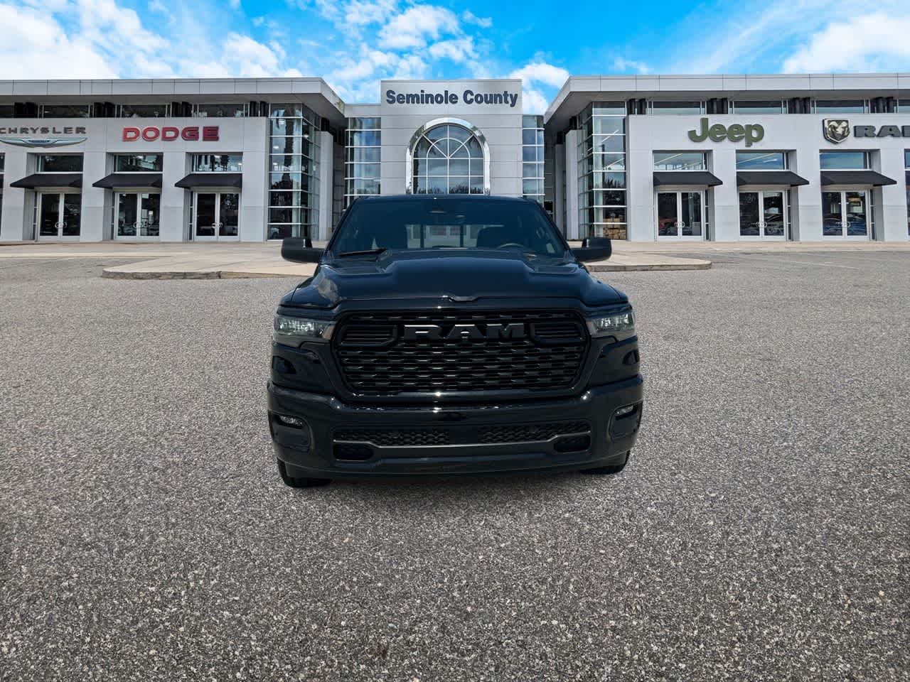 2026 RAM Ram 1500 RAM 1500 EXPRESS CREW CAB 4X4 5'7' BOX