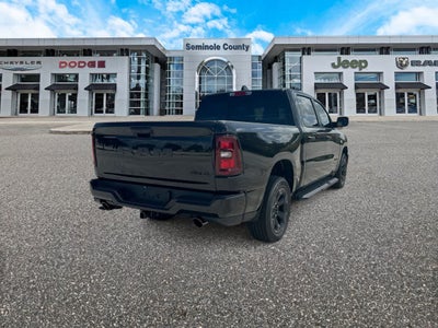 2026 RAM Ram 1500 RAM 1500 EXPRESS CREW CAB 4X4 5'7' BOX