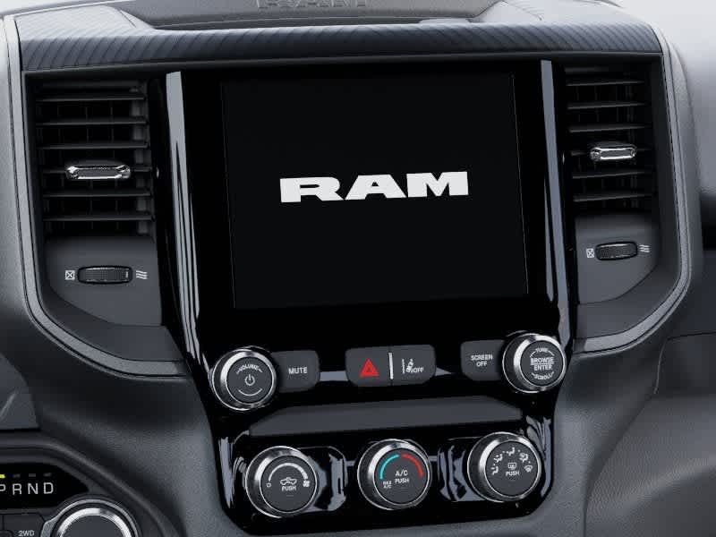 RAM 1500 de 2026, RAM 1500 EXPRESS, cabina doble, 4x4, caja de 5'7'