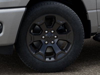 RAM 1500 de 2026, RAM 1500 EXPRESS, cabina doble, 4x4, caja de 5'7'