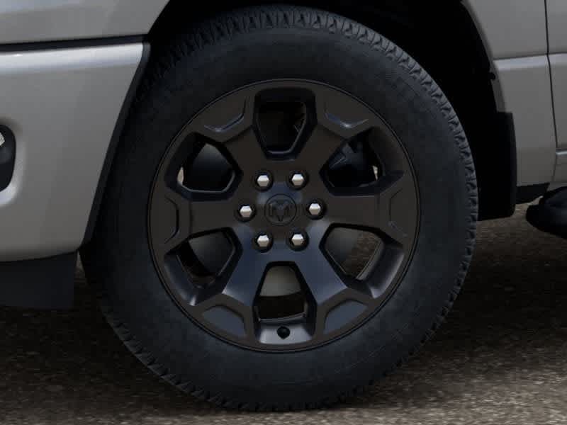 RAM 1500 de 2026, RAM 1500 EXPRESS, cabina doble, 4x4, caja de 5'7'