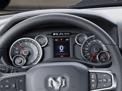 RAM 1500 de 2027, RAM 1500 EXPRESS, cabina doble, 4x4, caja de 5'7'