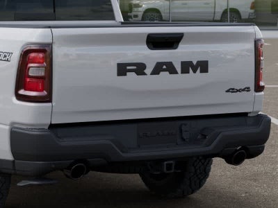 RAM 1500 WARLOCK de 2026, cabina doble, tracción 4x4 y caja de 1,70 m