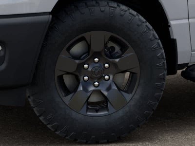 RAM 1500 WARLOCK de 2026, cabina doble, tracción 4x4 y caja de 1,70 m
