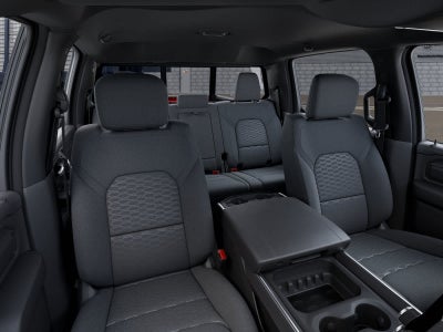 RAM 1500 de 2027, RAM 1500 EXPRESS, cabina doble, 4x4, caja de 5'7'