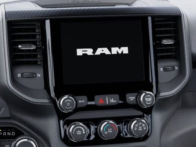 RAM 1500 de 2026, RAM 1500 EXPRESS, cabina doble, 4x4, caja de 5'7'