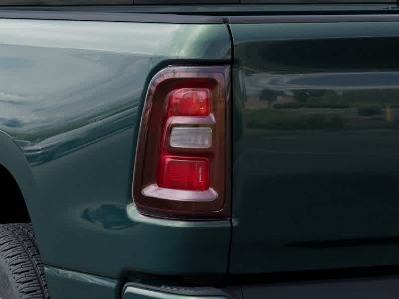 RAM 1500 de 2026, RAM 1500 EXPRESS, cabina doble, 4x4, caja de 5'7'