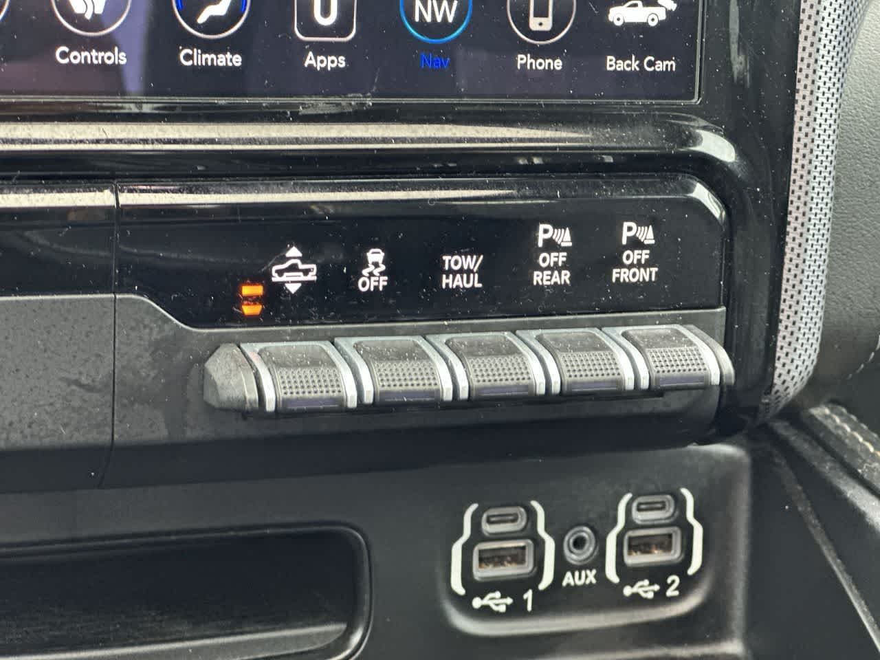 RAM 1500 Limited Crew Cab 4x4 5'7' Caja 2020