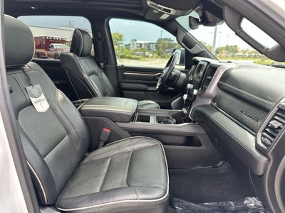 RAM 1500 Limited Crew Cab 4x4 5'7' Caja 2020