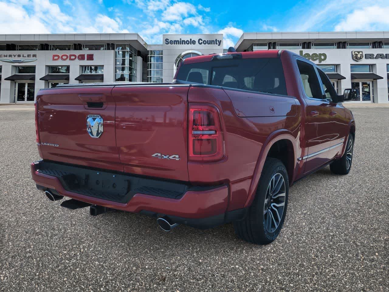 2026 RAM Ram 1500 RAM 1500 LIMITED CREW CAB 4X4 5'7' BOX