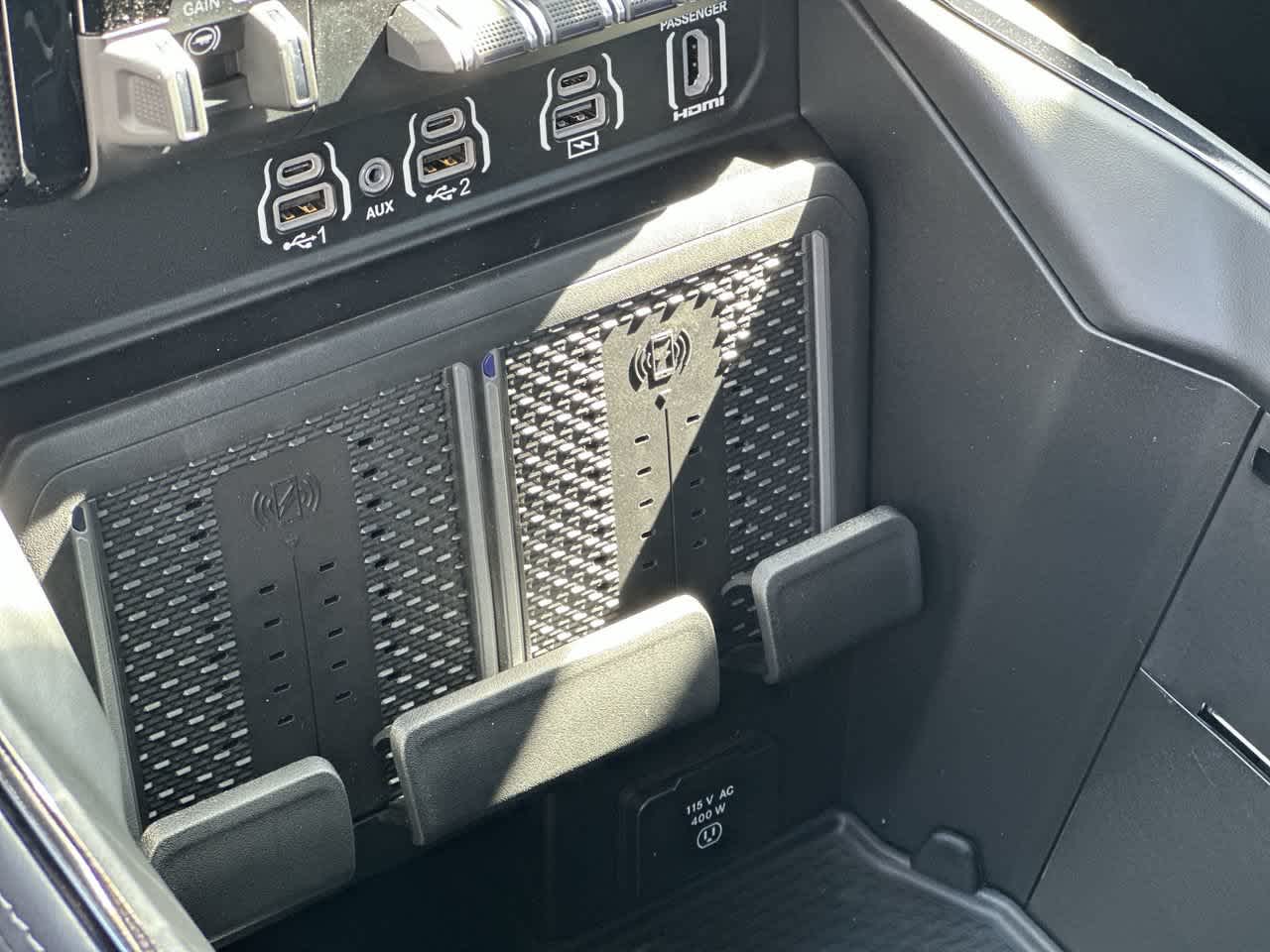 RAM 1500 de 2027, RAM 1500 LIMITED, cabina doble, 4x4, caja de 5'7'