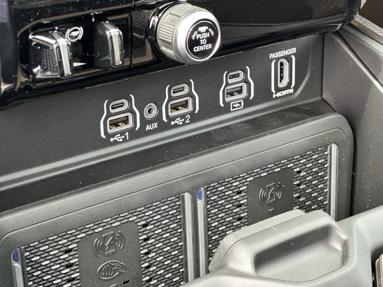 RAM 1500 de 2027, RAM 1500 LIMITED LONGHORN, cabina doble, 4x4, caja de 5'7'