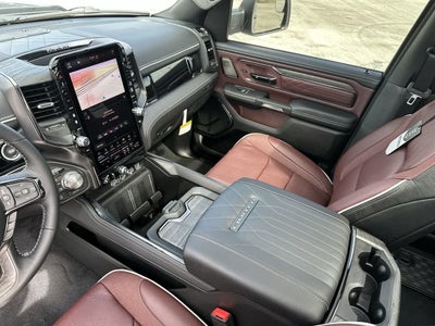 RAM 1500 de 2027, RAM 1500 LIMITED, cabina doble, 4x4, caja de 5'7'