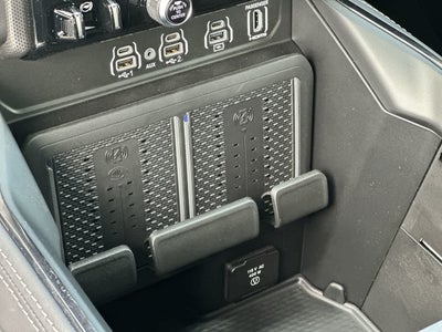 RAM 1500 de 2027, RAM 1500 LIMITED, cabina doble, 4x4, caja de 5'7'