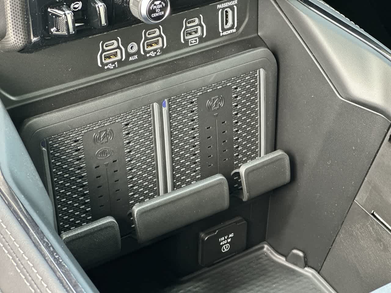 RAM 1500 de 2027, RAM 1500 LIMITED, cabina doble, 4x4, caja de 5'7'