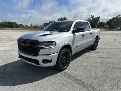 RAM 1500 de 2027, RAM 1500 LIMITED, cabina doble, 4x4, caja de 5'7'