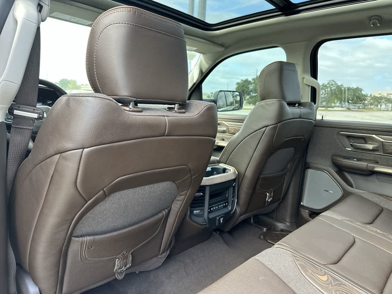 RAM 1500 de 2027, RAM 1500 LIMITED LONGHORN, cabina doble, 4x4, caja de 5'7'