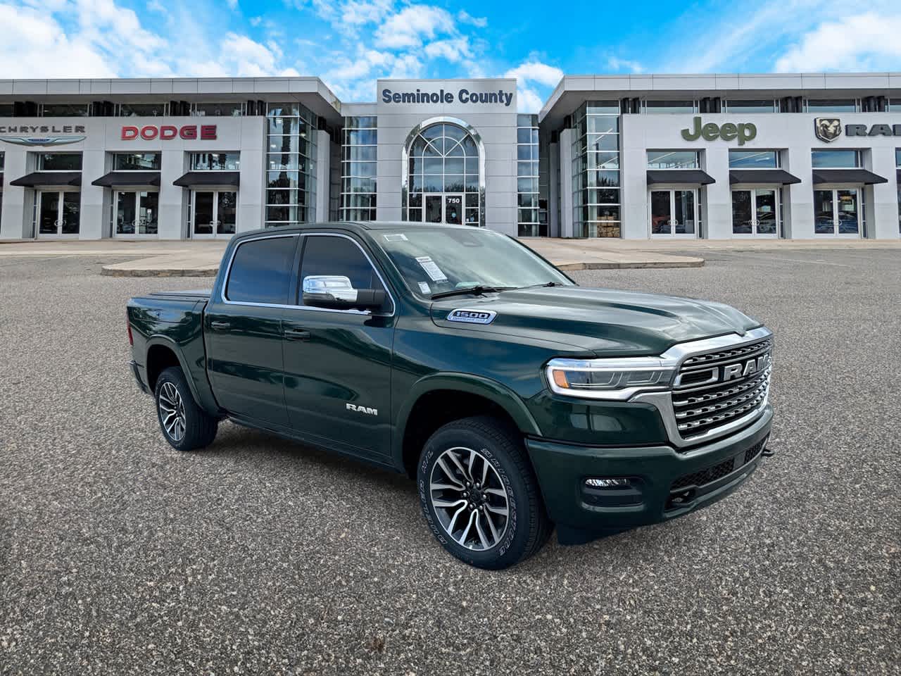 RAM 1500 de 2027, RAM 1500 LIMITED LONGHORN, cabina doble, 4x4, caja de 5'7'
