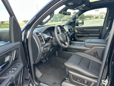 RAM 1500 de 2027, RAM 1500 LIMITED, cabina doble, 4x4, caja de 5'7'
