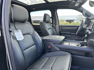 RAM 1500 de 2027, RAM 1500 LIMITED, cabina doble, 4x4, caja de 5'7'