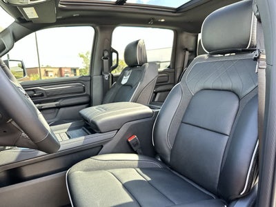 RAM 1500 de 2027, RAM 1500 LIMITED, cabina doble, 4x4, caja de 5'7'