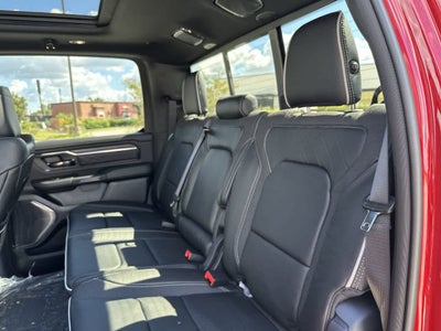 RAM 1500 de 2027, RAM 1500 LIMITED, cabina doble, 4x4, caja de 5'7'
