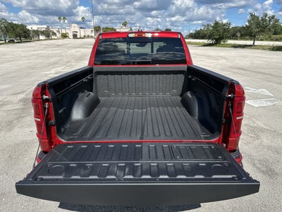 RAM 1500 de 2027, RAM 1500 LIMITED, cabina doble, 4x4, caja de 5'7'