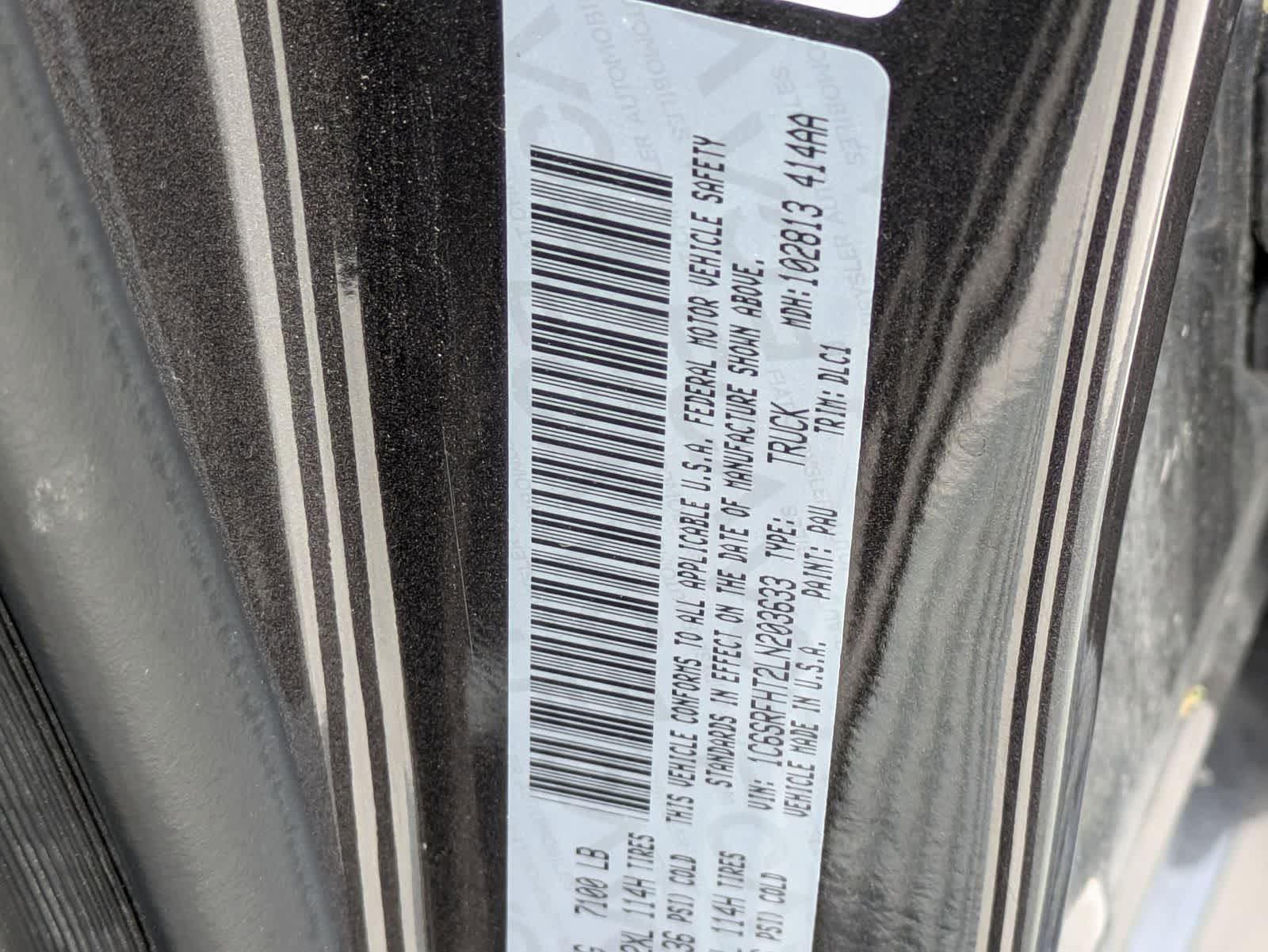 RAM 1500 Limited Crew Cab 4x4 5'7' Caja 2020