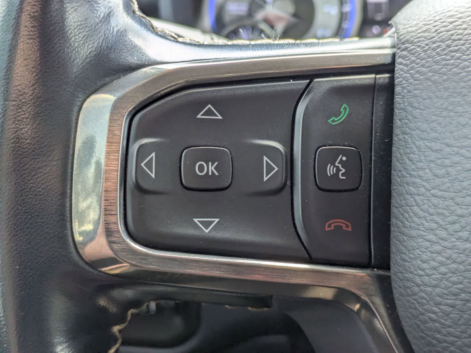 RAM 1500 Limited Crew Cab 4x4 5'7' Caja 2020