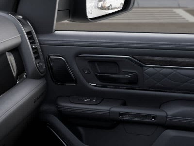 RAM 1500 de 2027, RAM 1500 LIMITED, cabina doble, 4x4, caja de 5'7'