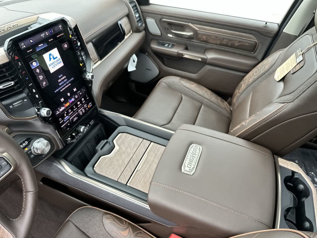 RAM 1500 de 2027, RAM 1500 LIMITED LONGHORN, cabina doble, 4x4, caja de 5'7'